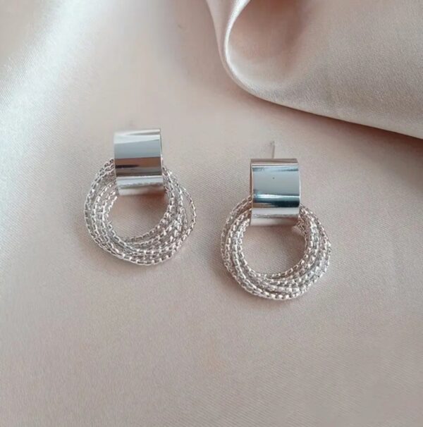 Multilayer Rings Earring - Image 4