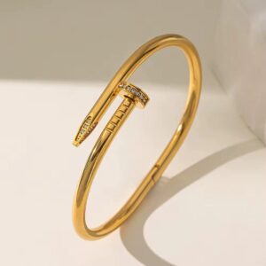 Stainless stone Nail Cartier✨