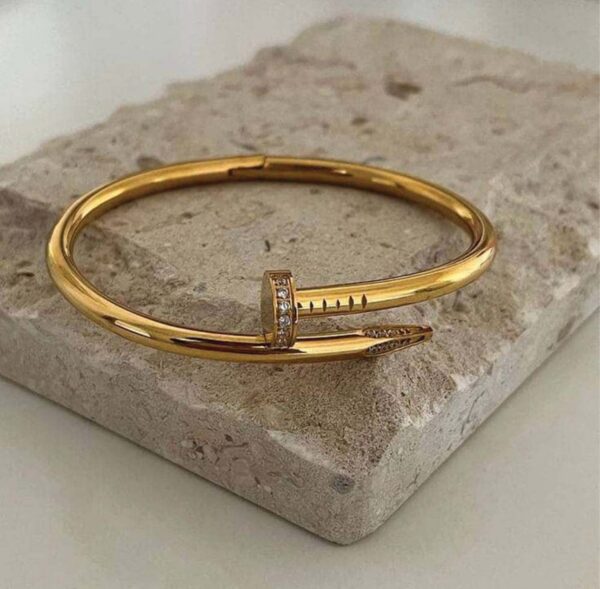 Stainless stone Nail Cartier✨ - Image 2